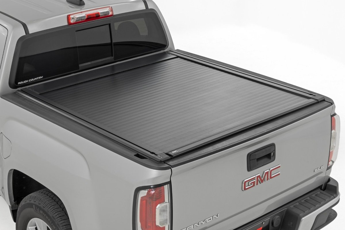GMC Canyon Powered Retractable Bed Cover - Rough Country - Matte Black - '15-'26